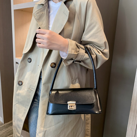 black handbag 